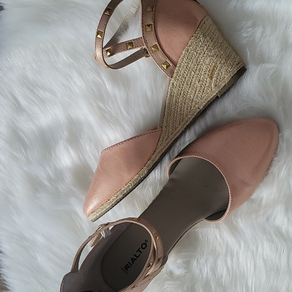 Metallic pink wedges 10
